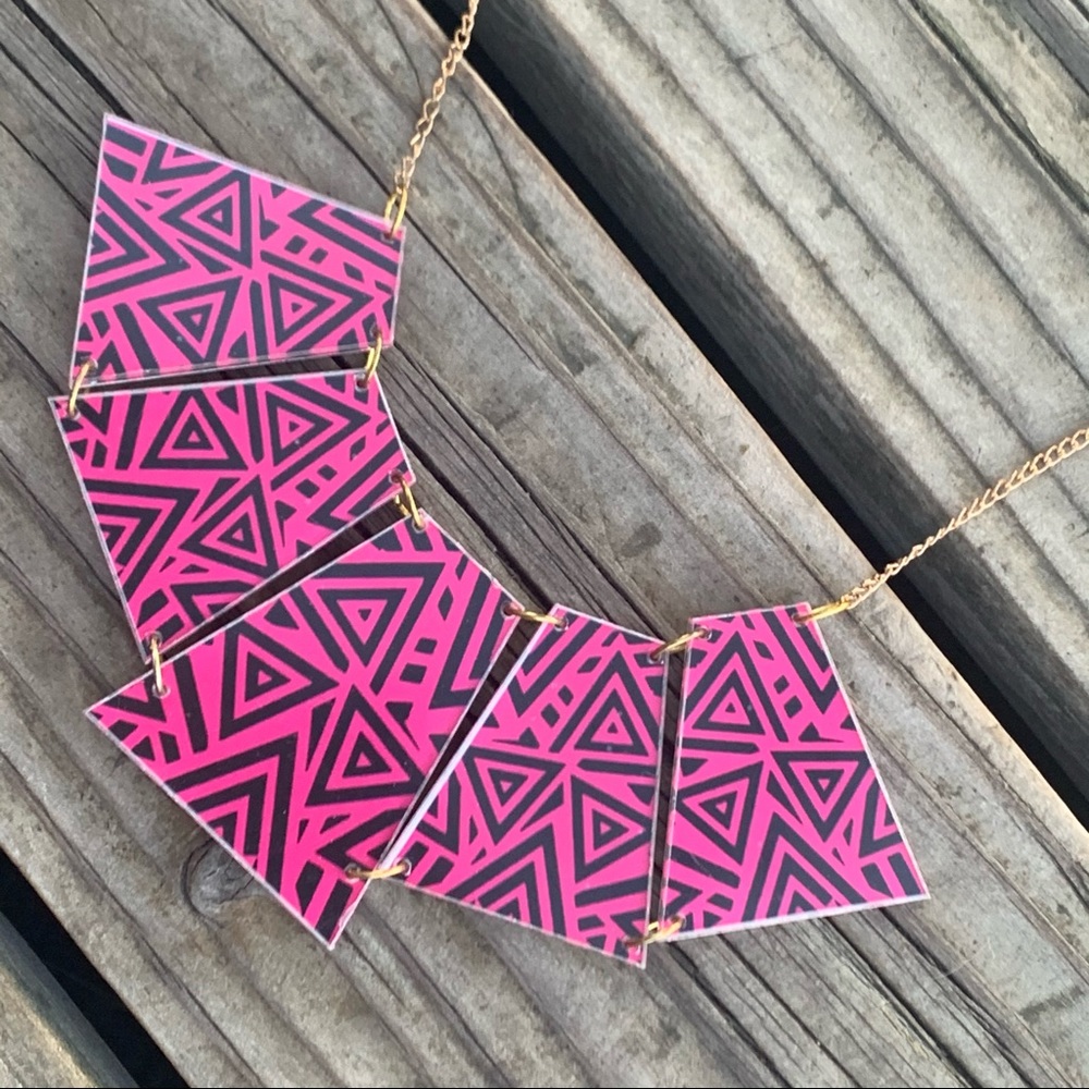 AFRICAN ♡  Acrylic Necklace GIFT